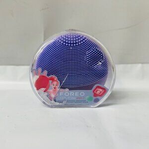 Foreo LUNA play plus 2 in I Lilac You- NEW/ CASE DAMAGE